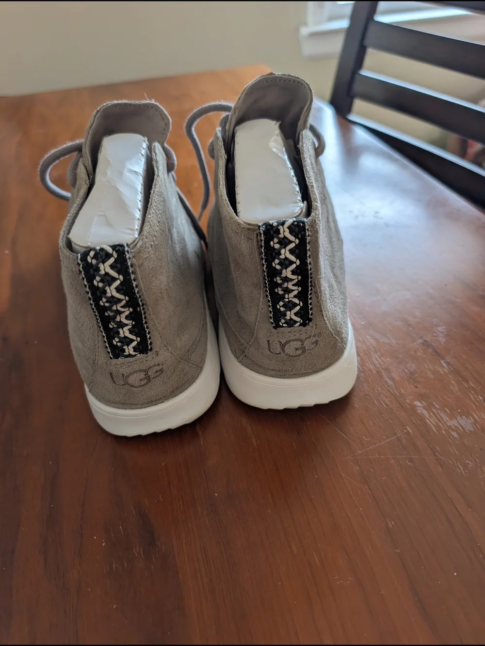 UGG Men’s Gray Suede Chukka Boots Size 9 Treadlite